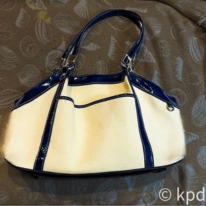NWOT Liz Claiborne Classic Tote